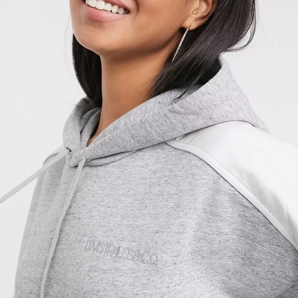 Levi’s Graphic Color Block Hoodie Pullover Sweater - Picture 4 of 16